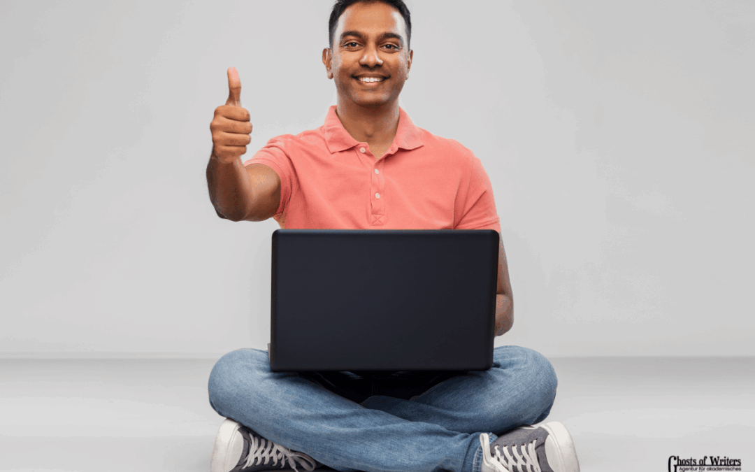 Ghostwriter Bachelorarbeit. Person hebt den Daumen hoch